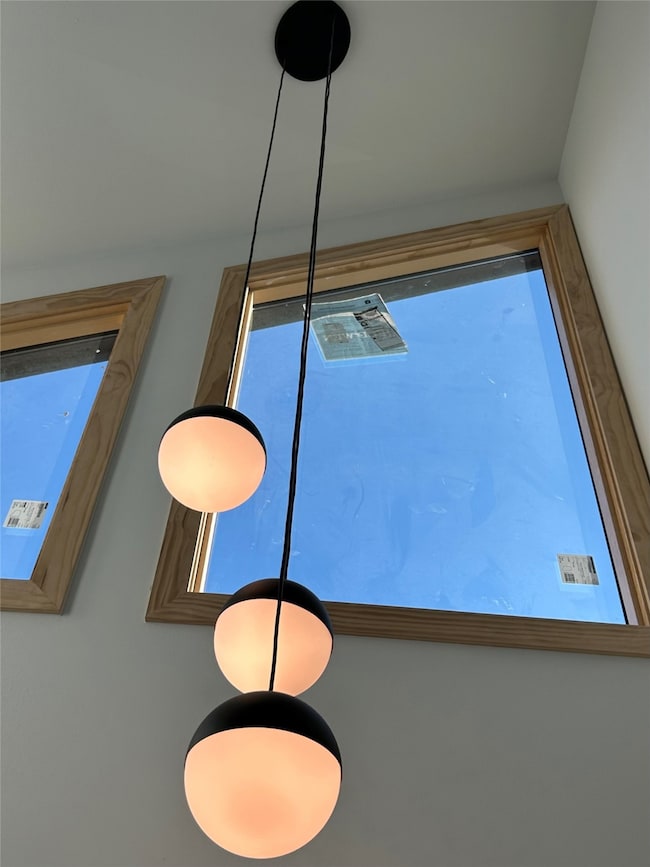 1717 Airline Dr unit B, Houston, TX 77009 - photo 4