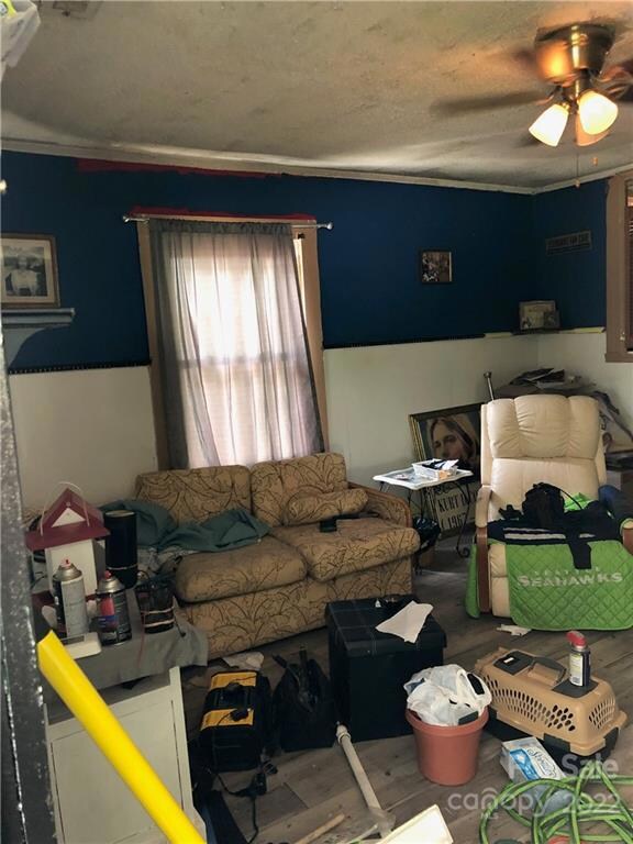 1812 Wilson W Lee Blvd, Statesville, NC 28677 - photo 2