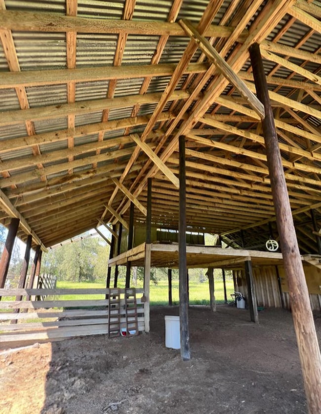 INTERIOIR OF BARN
