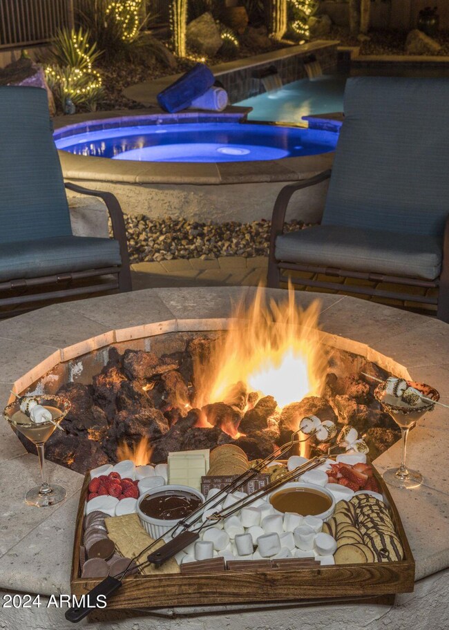 Night Backyard entertaining