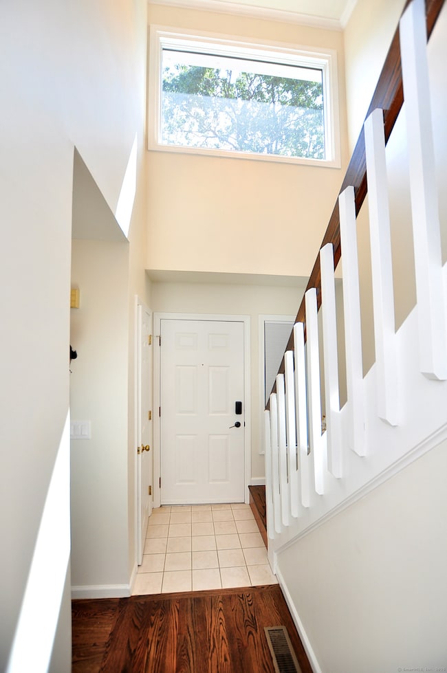 2201 Mill Pond Dr unit 2201, South Windsor, CT 06074 - photo 3