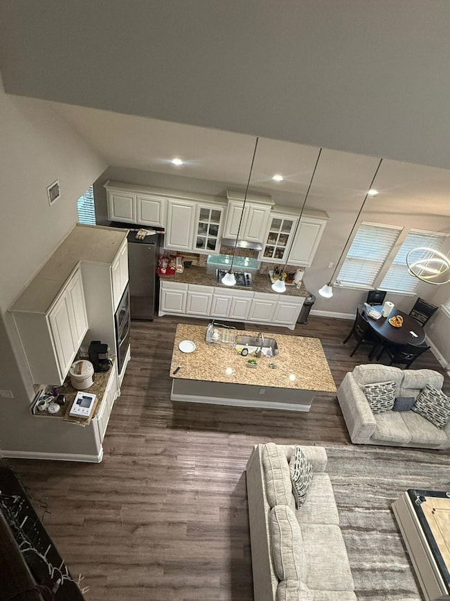 15572 Yarberry Dr, Roanoke, TX 76262 - photo 4