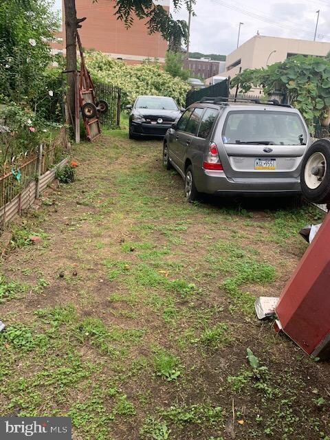 227 N 11th St, Reading, PA 19601 - photo 6