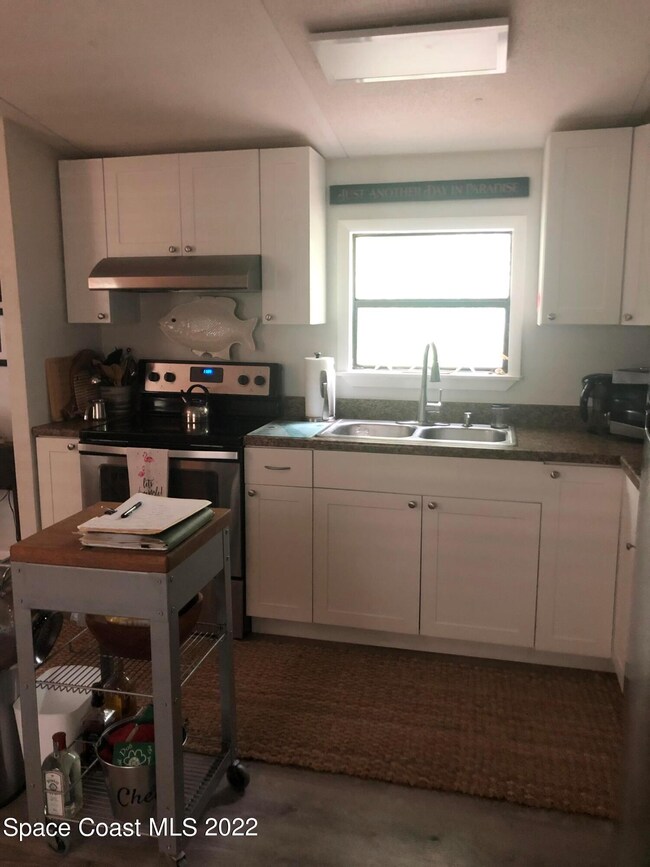 7 Kitchen