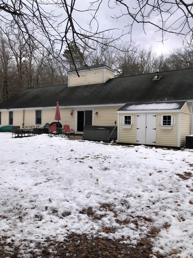 294 Allard Farm Cir, Conway, NH 03860 - photo 7