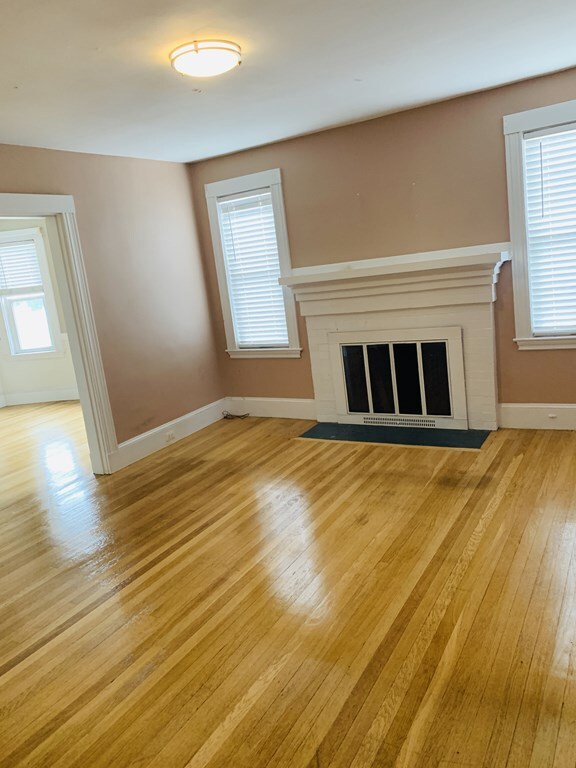 164 Elliot Ave unit 1, Quincy, MA 02171 - photo 2