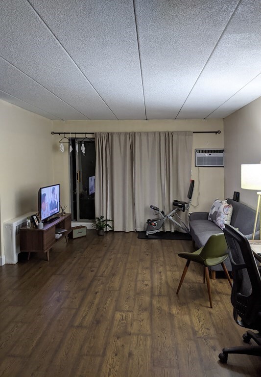 995 Massachusetts Ave unit 405, Arlington, MA 02476 - photo 3