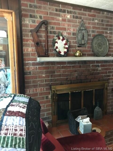 18 Roselawn Ct, Jeffersonville, IN 47130 - photo 2