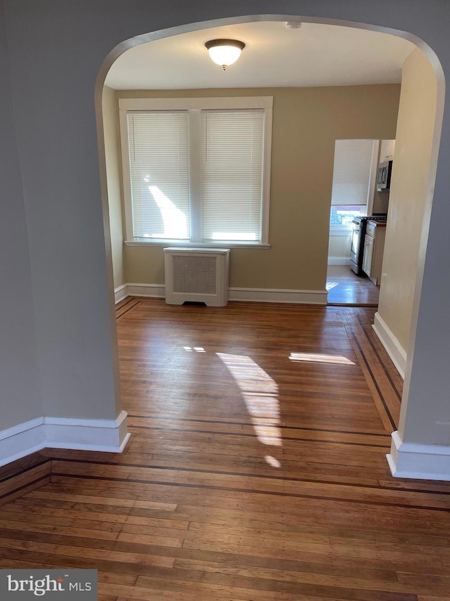 2084 Carver St, Philadelphia, PA 19124 - photo 5