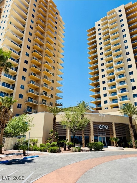 One Las Vegas unit 1520, Las Vegas, NV 89123 - photo 2