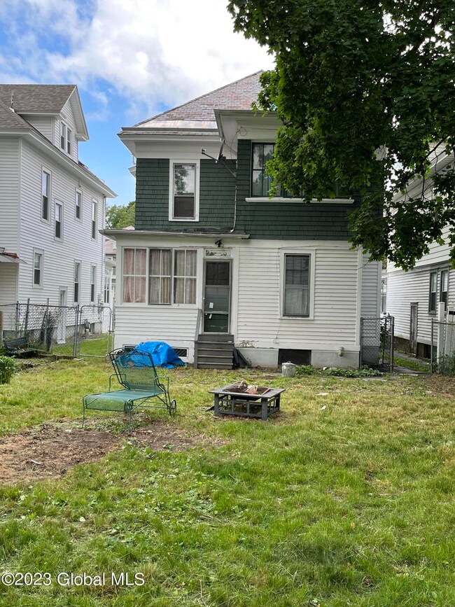 364 Quail St, Albany, NY 12208 - photo 3