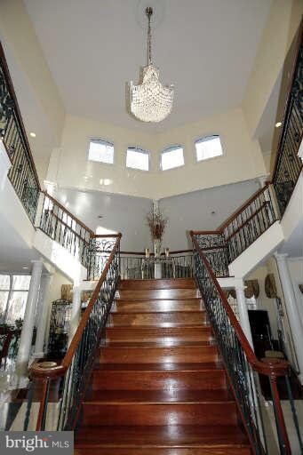 8146 Old Dominion Dr, McLean, VA 22102 - photo 4