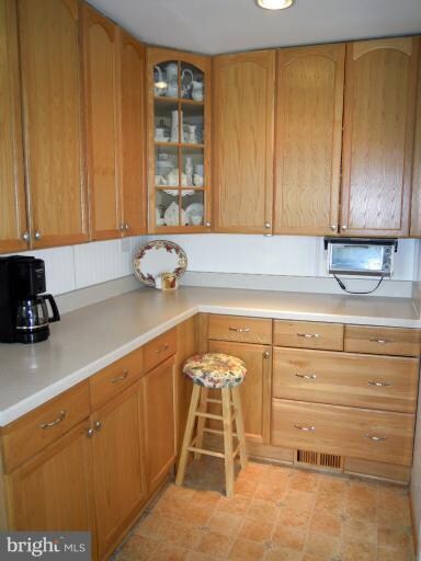 1212 Saint Andrews Way, Baltimore, MD 21239 - photo 2