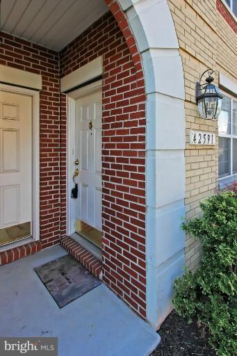 42591 Hollyhock Terrace unit 20C, Ashburn, VA 20148 - photo 2