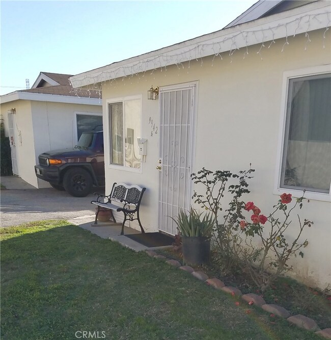 9940 Ramona St, Bellflower, CA 90706 - photo 4