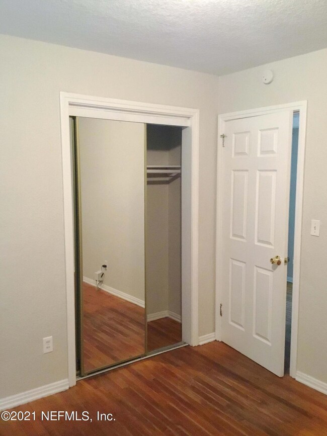 3845 Tyndale Dr, Jacksonville, FL 32210 - photo 5