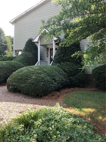 311 Beverly Dr, Statesville, NC 28625 - photo 2