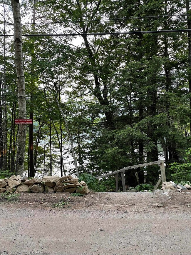 010 Edward Dr, Wakefield, NH 03872 - photo 6