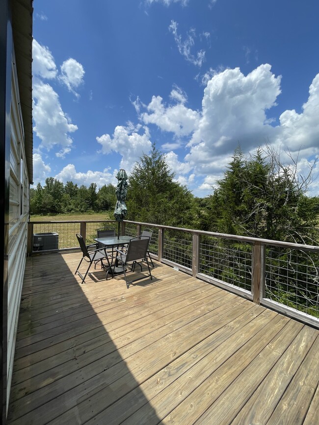 570 Dailey Loop, Linden, TN 37096 - photo 4