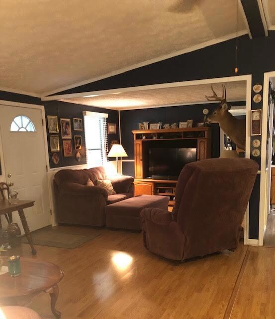 8988 Stant McCloud Rd, Monterey, TN 38574 - photo 4