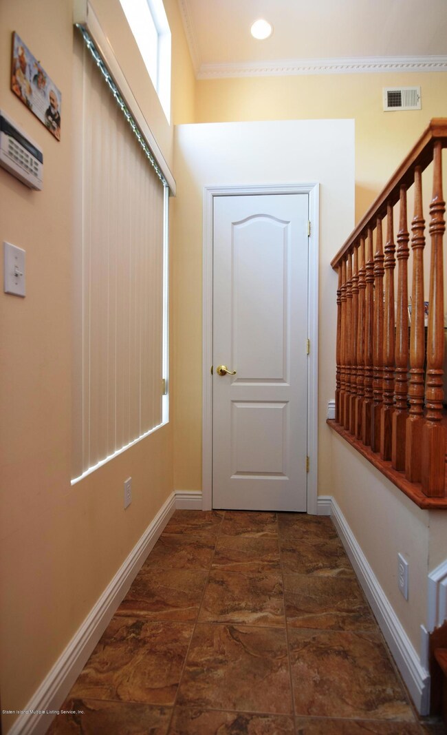 (3) Entry Foyer