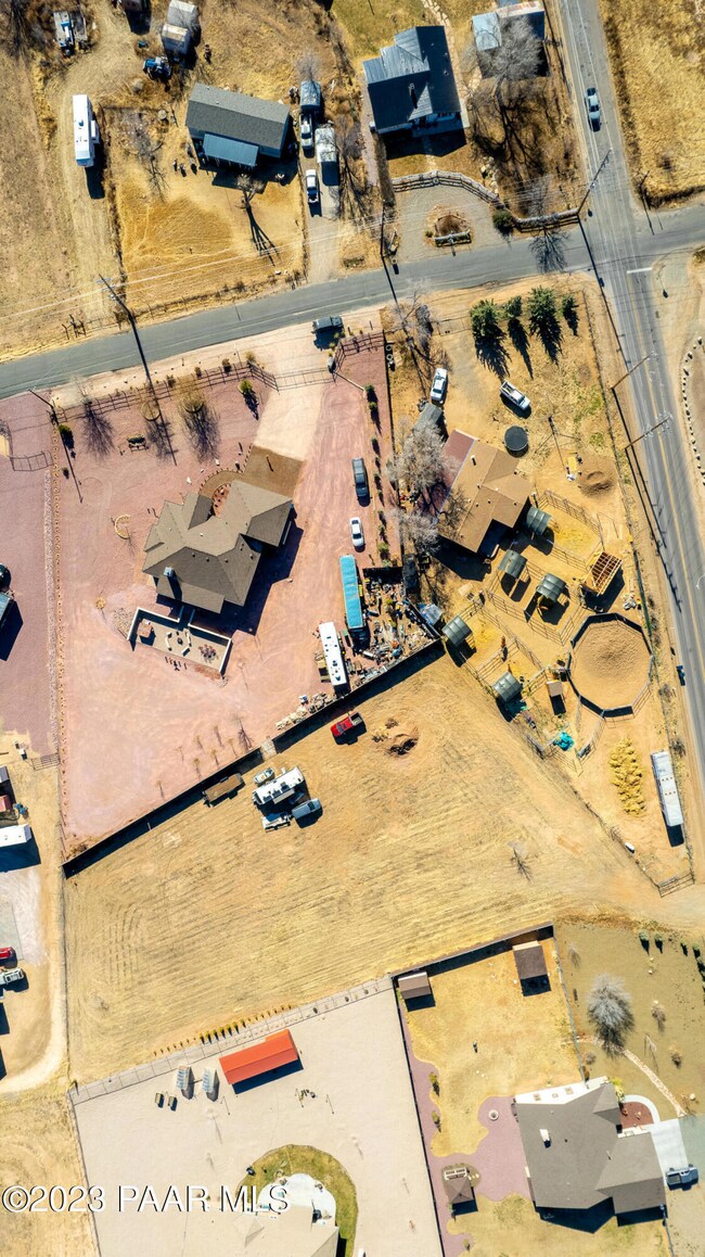 958 West Road 1 North-06