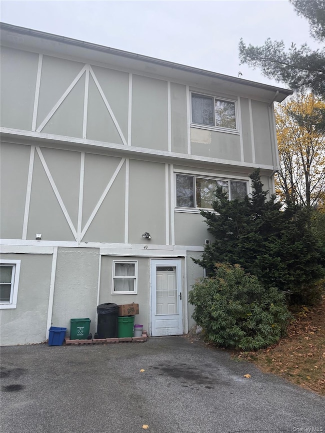 49 Phyllis Dr, Pomona, NY 10970 - photo 3