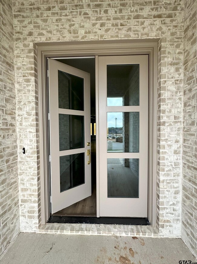 7203 Rolling Acres Place, Tyler, TX 75707 - photo 5