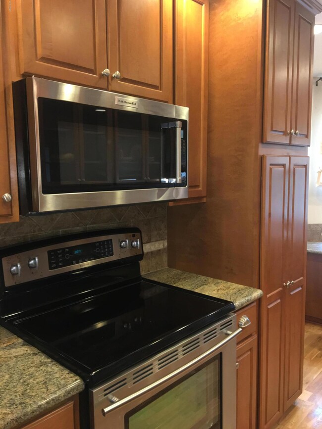 1847 E Vinedo Ln, Tempe, AZ 85284 - photo 6