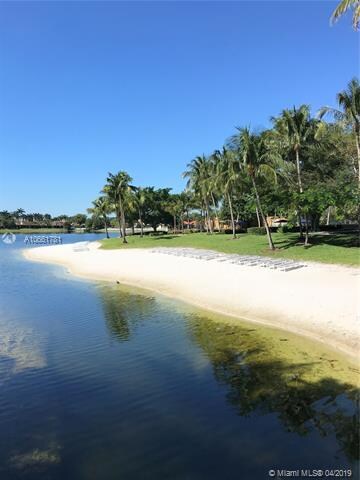 6674 NW 107th Place, Doral, FL 33178 - photo 3