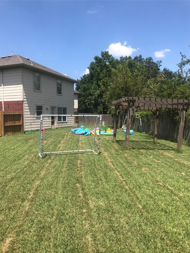 5903 NW Creek Cir, Houston, TX 77086 - photo 4