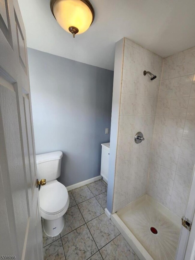 10 Westcott St, Bloomfield, NJ 07003 - photo 7