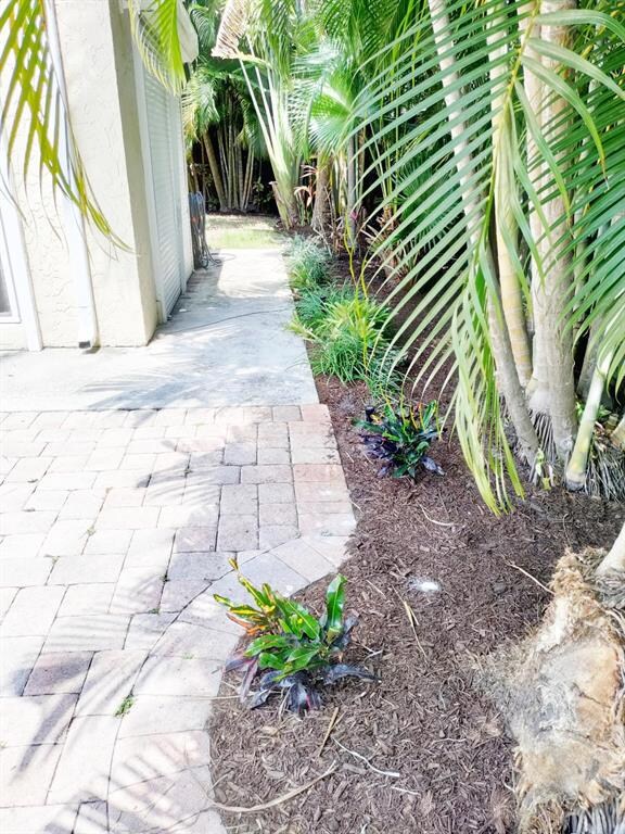 511 29th St unit A, West Palm Beach, FL 33407 - photo 2