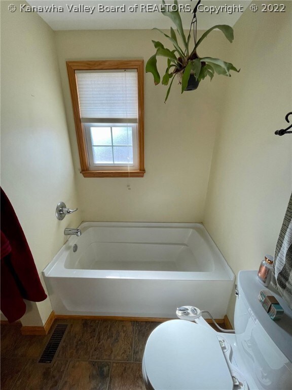 1327 Lightner Ave, Dunbar, WV 25064 - photo 7