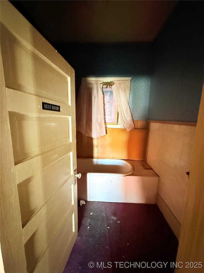 210 N 6th Ave, Durant, OK 74701 - photo 5