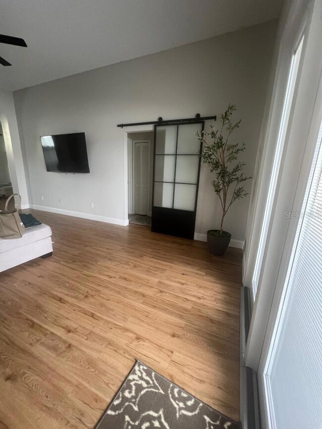 1022 Beckstrom Dr, Oviedo, FL 32765 - photo 5