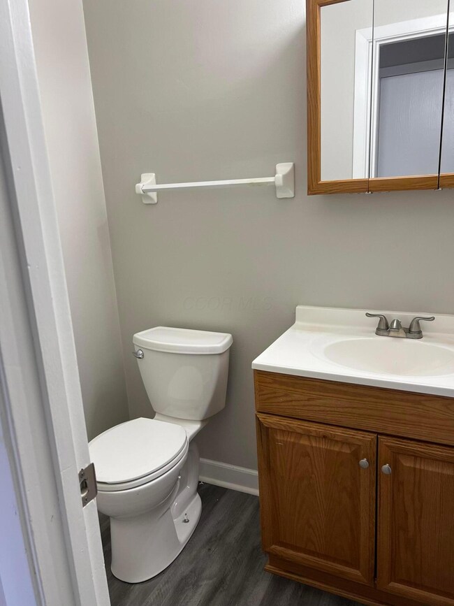 3068 Highcliff Ct unit 3068, Columbus, OH 43231 - photo 7