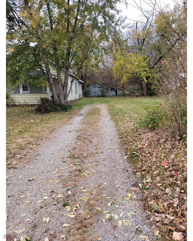 3920 E 32nd St, Des Moines, IA 50317 - photo 4