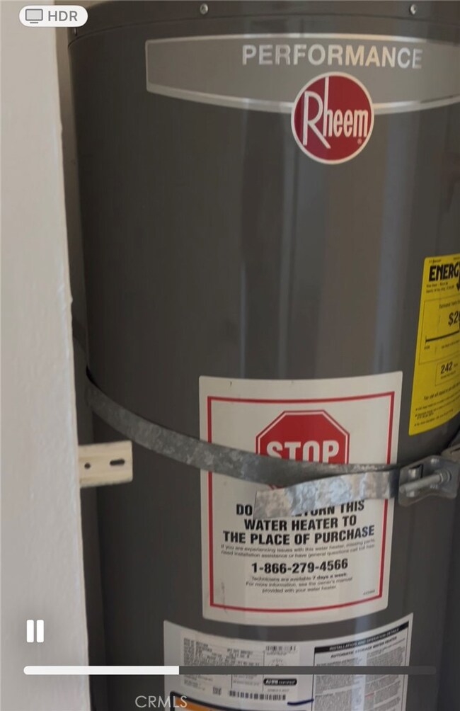 5941 Limonite Ave unit C, Riverside, CA 92509 - photo 2