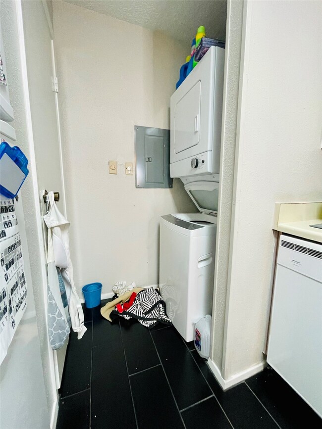 stackable washer/dryer set