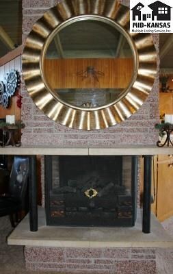 1104 Eastmoor Dr, McPherson, KS 67460 - photo 5