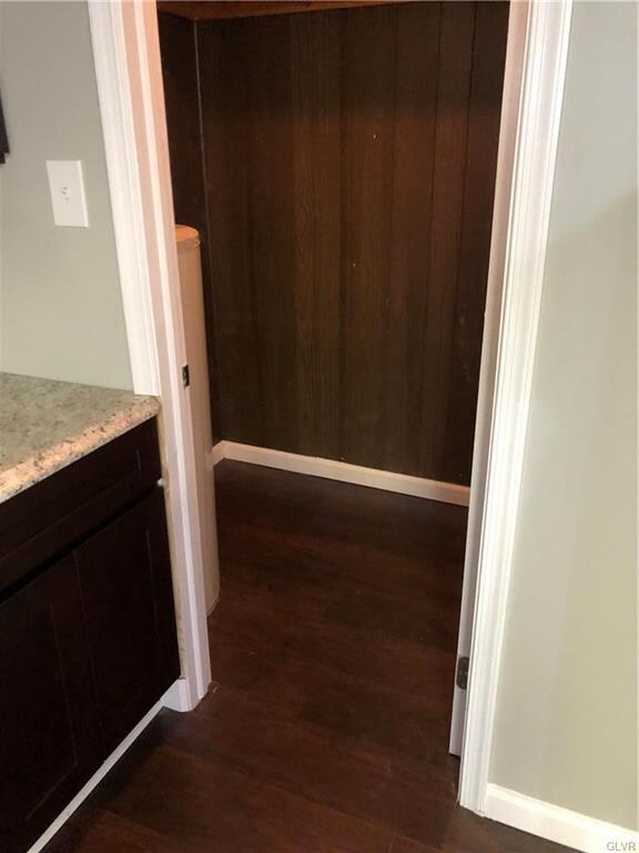 901 Tilghman St unit 12, Allentown, PA 18102 - photo 4