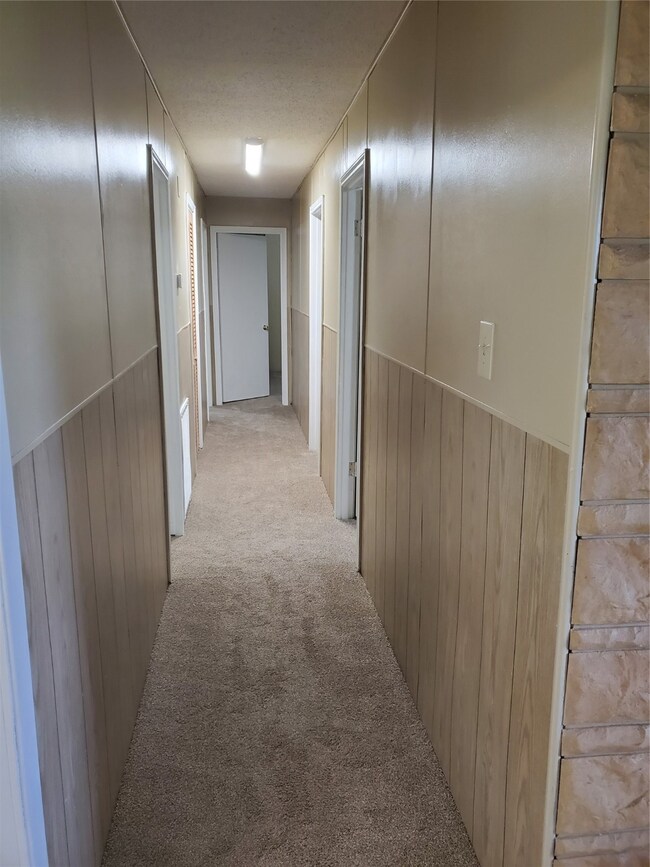 154 Winding Way S, Bay City, TX 77414 - photo 7