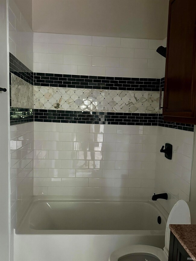 515 E Monroe St, Delphi, IN 46923 - photo 7