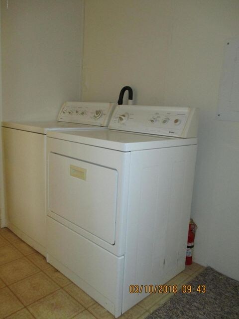 washer and dryer