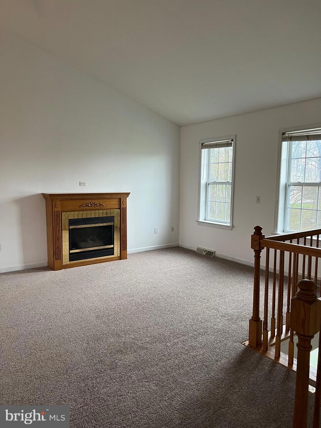 250 S Lime St, Quarryville, PA 17566 - photo 4