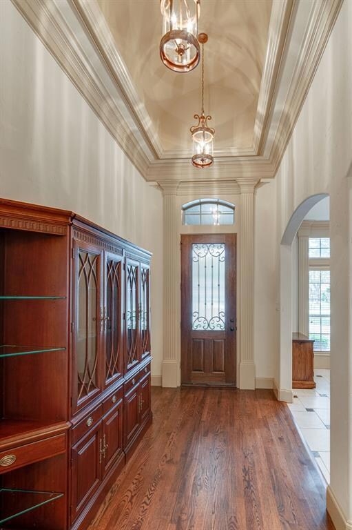 608 Hickory Ct, Hurst, TX 76054 - photo 6