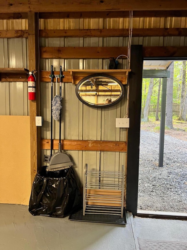 8268 S Ferris Ave, Newaygo, MI 49337 - photo 6