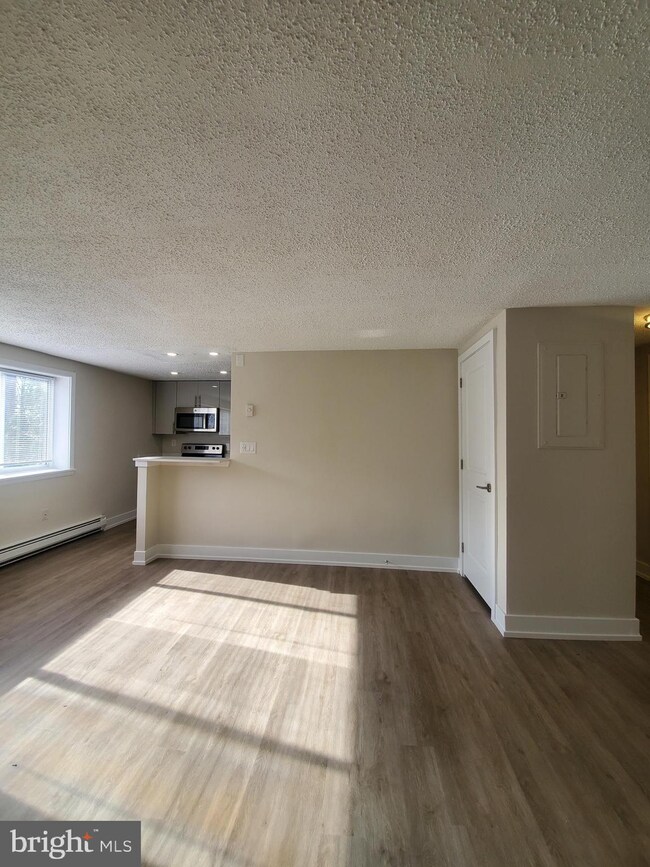 108 W North Ln unit A5, Conshohocken, PA 19428 - photo 6