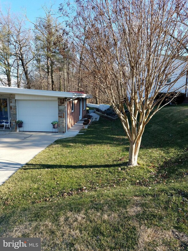 7911 Hilltop Ave, Nottingham, MD 21236 - photo 2